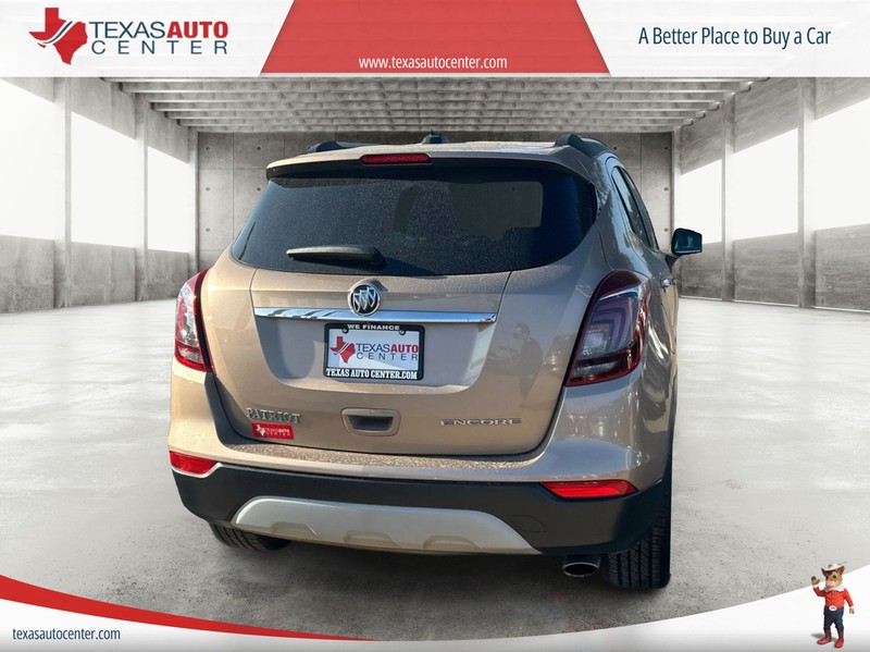 Buick Encore Vehicle Full-screen Gallery Image 5