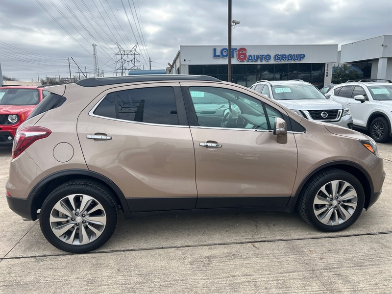 Buick Encore Vehicle Full-screen Gallery Image 17