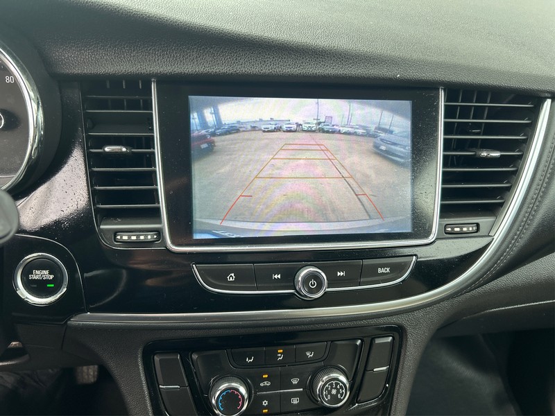 Buick Encore Vehicle Full-screen Gallery Image 20