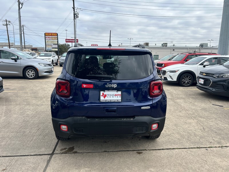 Jeep Renegade Vehicle Full-screen Gallery Image 18