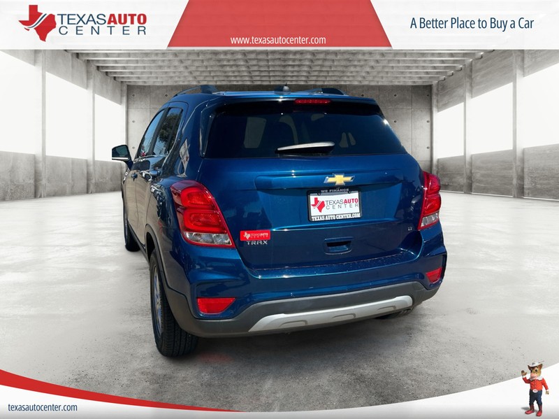 Chevrolet Trax Vehicle Full-screen Gallery Image 8