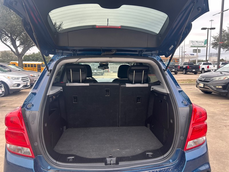 Chevrolet Trax Vehicle Full-screen Gallery Image 11