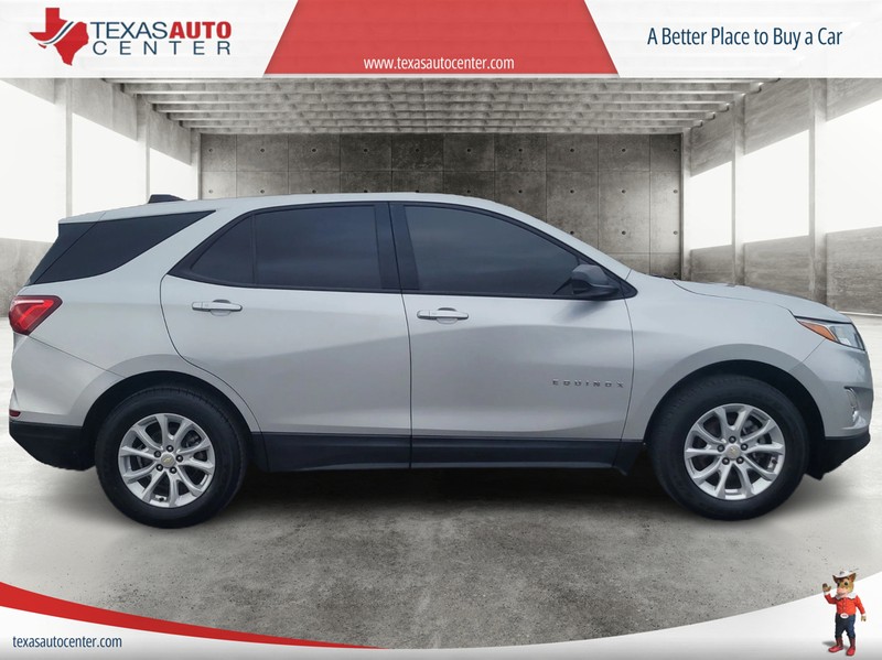 Chevrolet Equinox Vehicle Full-screen Gallery Image 4