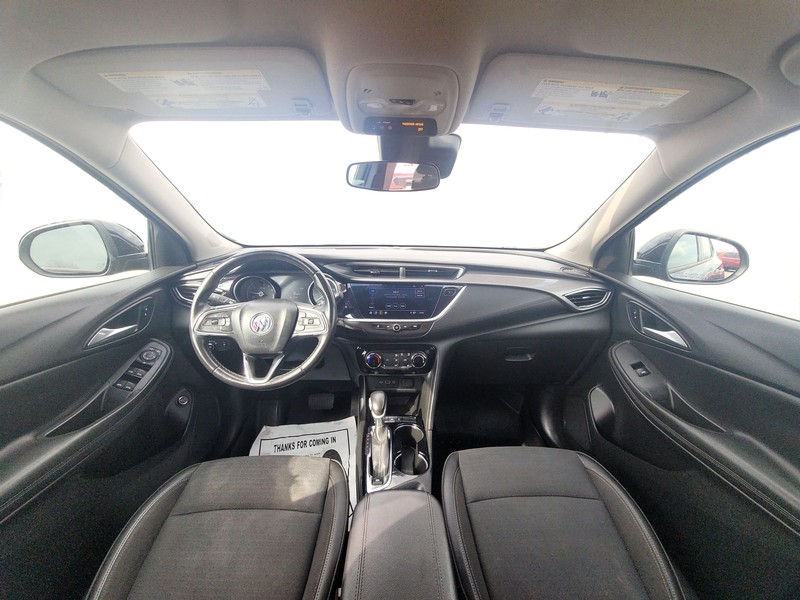 Buick Encore GX Vehicle Full-screen Gallery Image 15