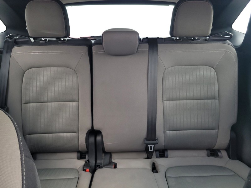 Ford Escape Vehicle Full-screen Gallery Image 13