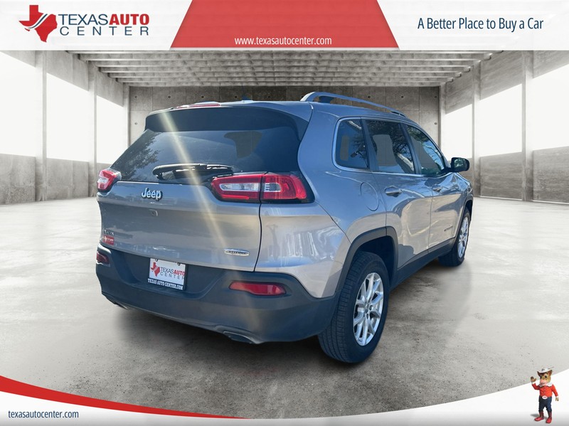 Jeep Cherokee Vehicle Full-screen Gallery Image 07