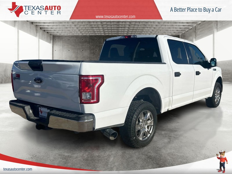 Ford F-150 Vehicle Full-screen Gallery Image 6