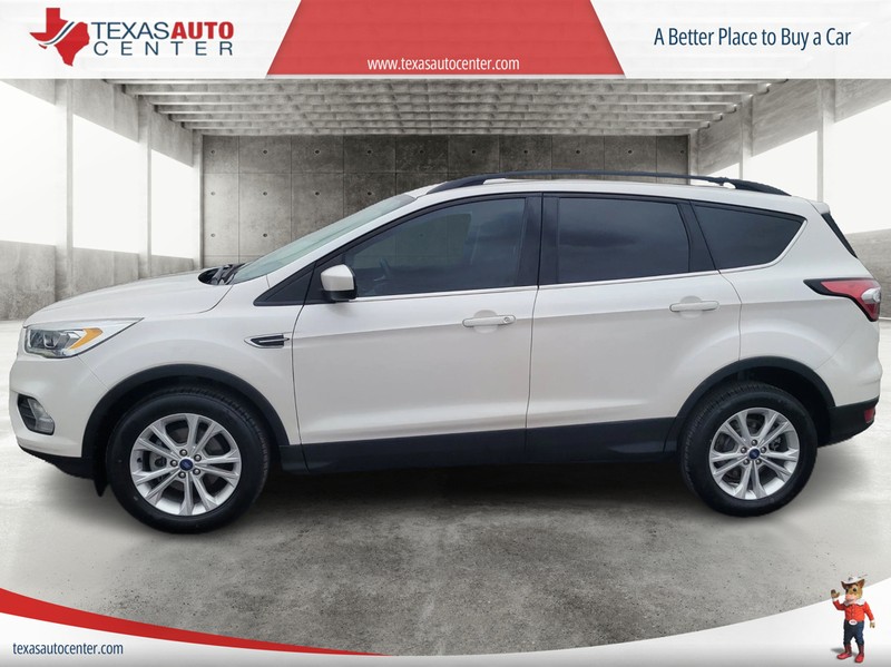 Ford Escape Vehicle Full-screen Gallery Image 5