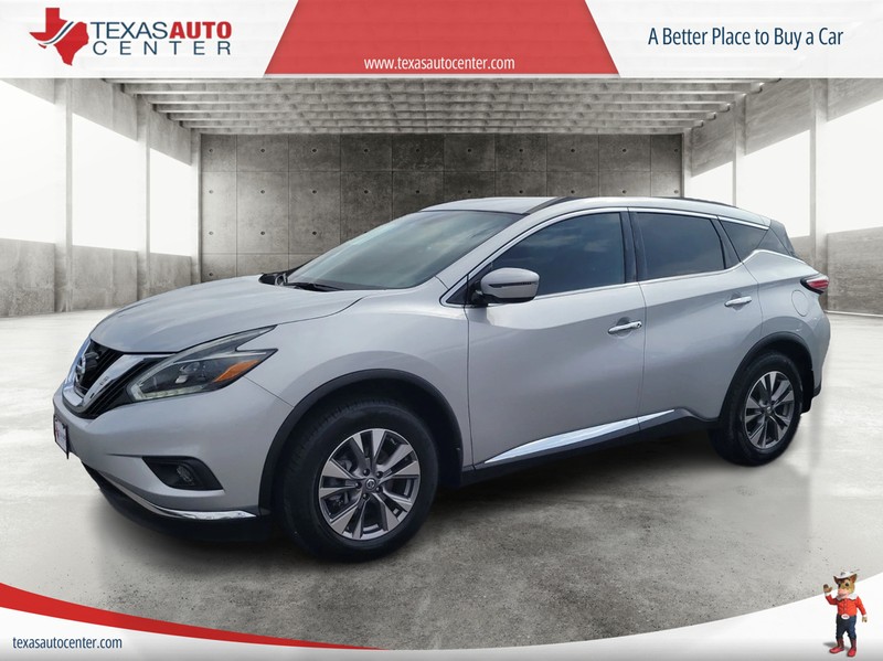 Nissan Murano Vehicle Full-screen Gallery Image 2