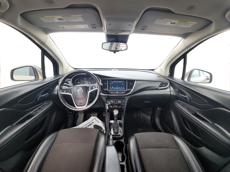 Buick Encore Vehicle Full-screen Gallery Image 15