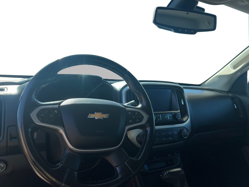 Chevrolet Colorado Vehicle Full-screen Gallery Image 11
