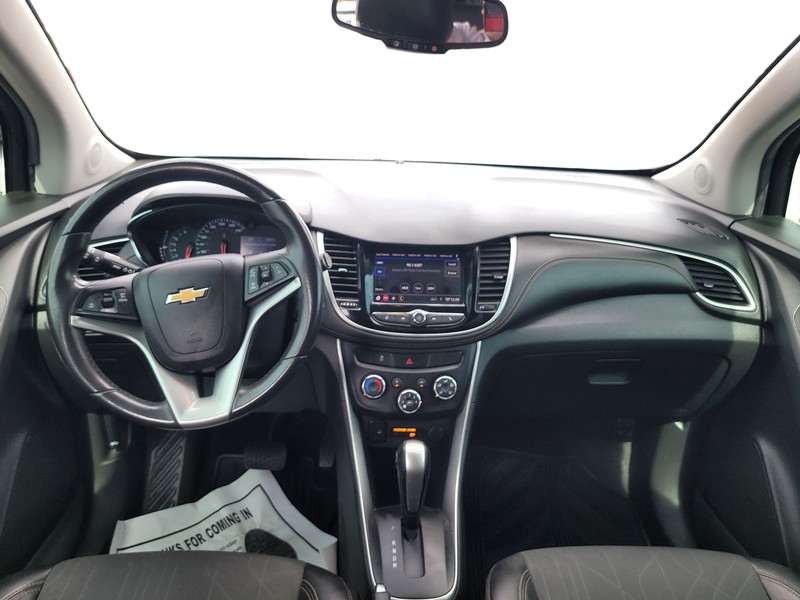 Chevrolet Trax Vehicle Full-screen Gallery Image 16