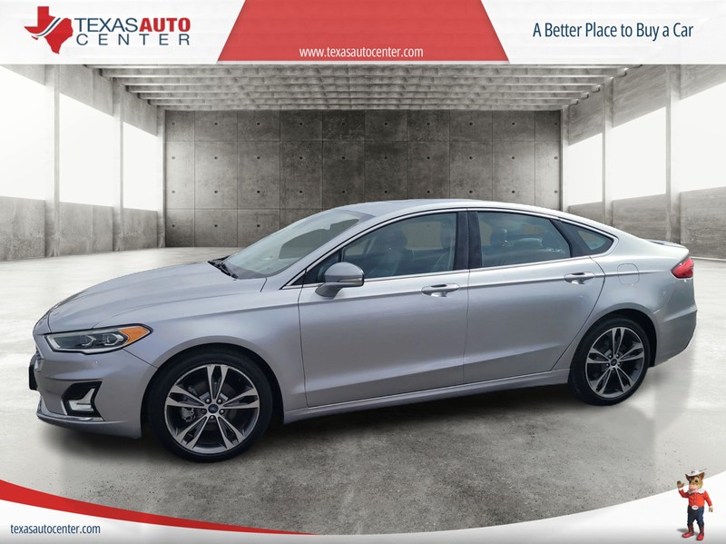 Ford Fusion Vehicle Full-screen Gallery Image 2