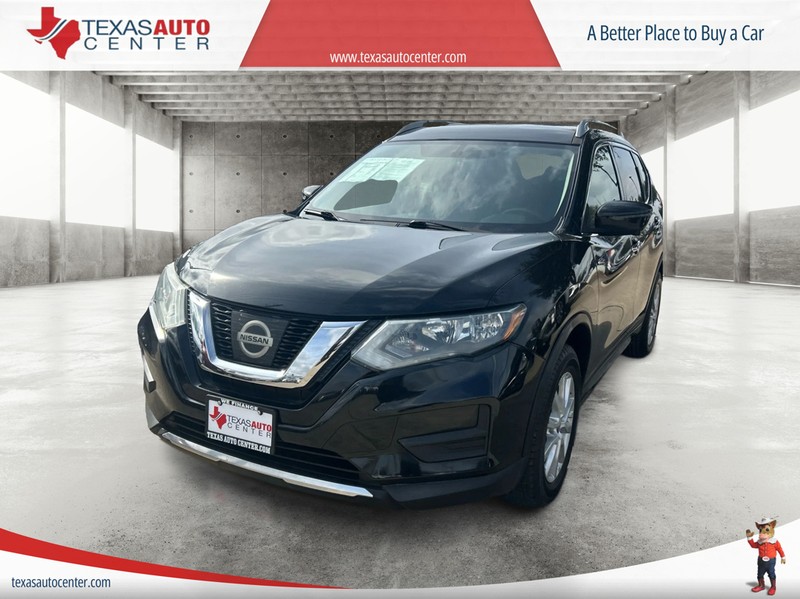 Nissan Rogue Vehicle Full-screen Gallery Image 2