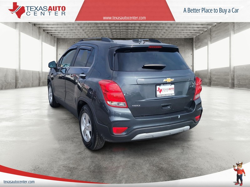 Chevrolet Trax Vehicle Full-screen Gallery Image 5