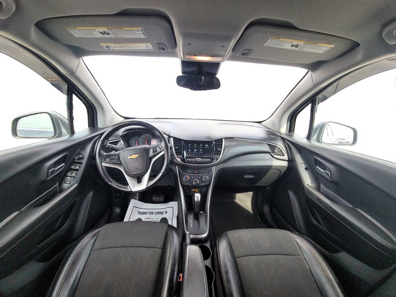 Chevrolet Trax Vehicle Full-screen Gallery Image 15