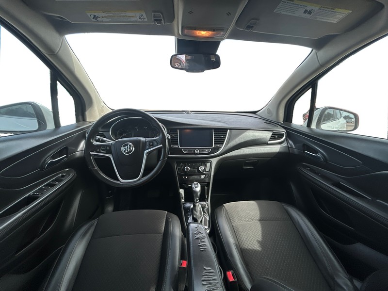 Buick Encore Vehicle Full-screen Gallery Image 14