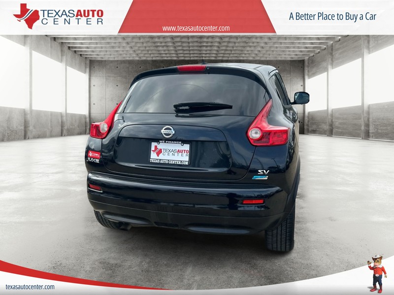 Nissan JUKE Vehicle Full-screen Gallery Image 5