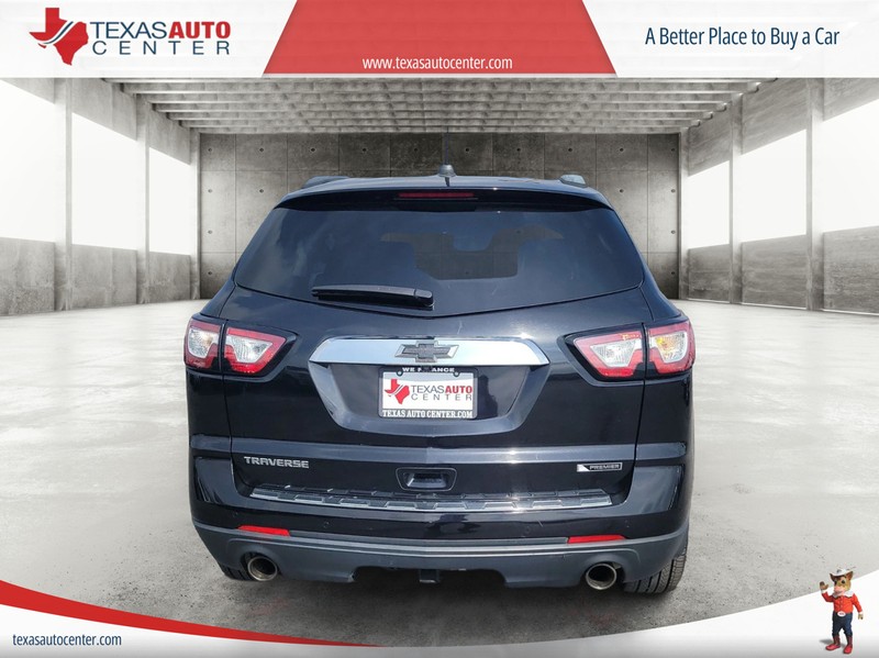 Chevrolet Traverse Vehicle Full-screen Gallery Image 6