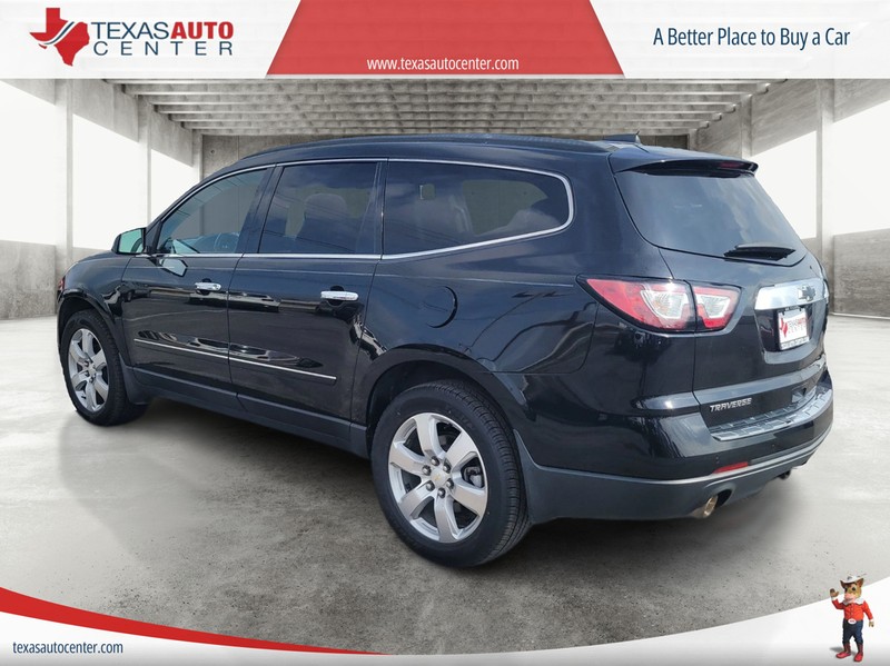 Chevrolet Traverse Vehicle Full-screen Gallery Image 8