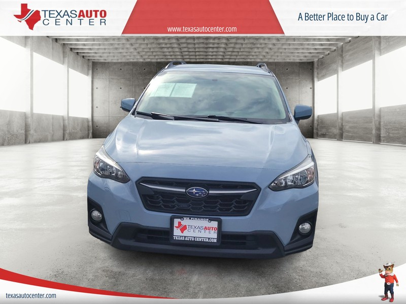 Subaru Crosstrek Vehicle Full-screen Gallery Image 3