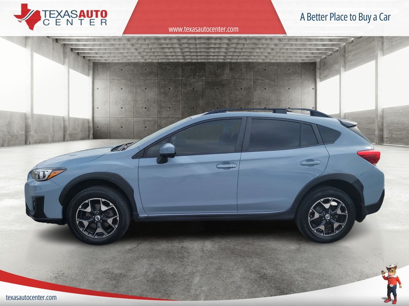 Subaru Crosstrek Vehicle Full-screen Gallery Image 5