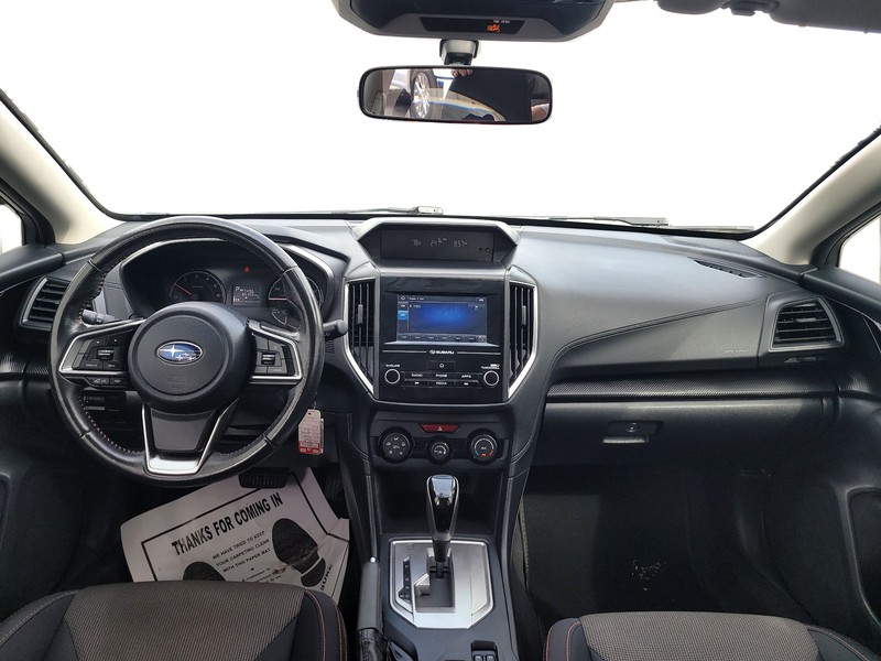 Subaru Crosstrek Vehicle Full-screen Gallery Image 16