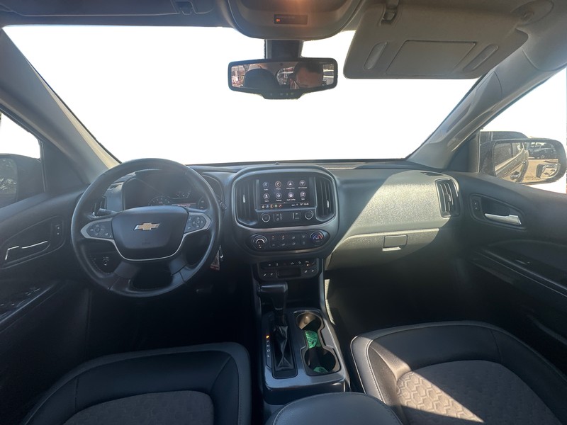Chevrolet Colorado Vehicle Full-screen Gallery Image 15