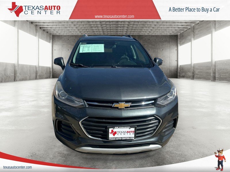 Chevrolet Trax Vehicle Full-screen Gallery Image 3