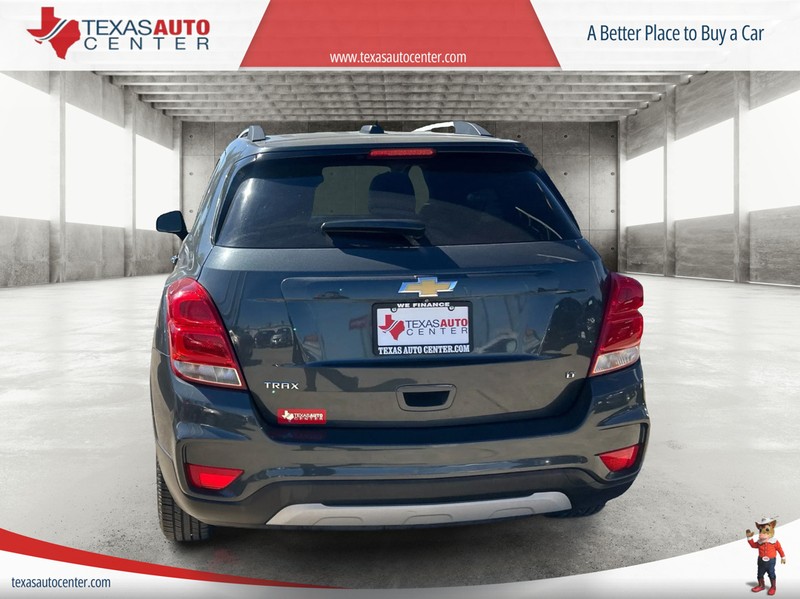 Chevrolet Trax Vehicle Full-screen Gallery Image 5