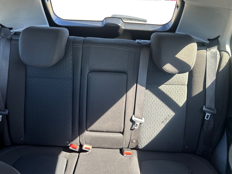 Chevrolet Trax Vehicle Full-screen Gallery Image 13