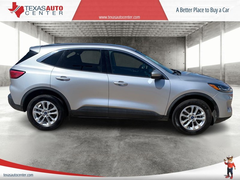 Ford Escape Vehicle Full-screen Gallery Image 4