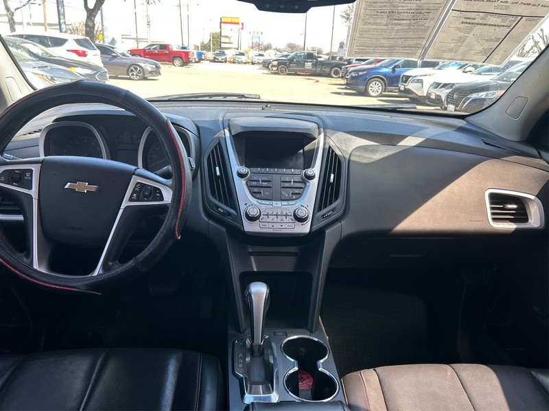 Chevrolet Equinox Vehicle Full-screen Gallery Image 12