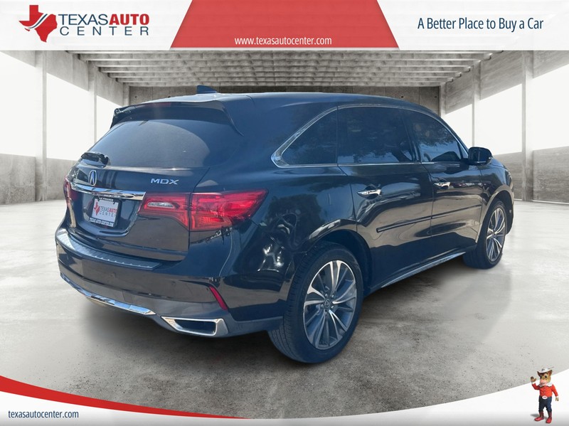 Acura MDX Vehicle Full-screen Gallery Image 06