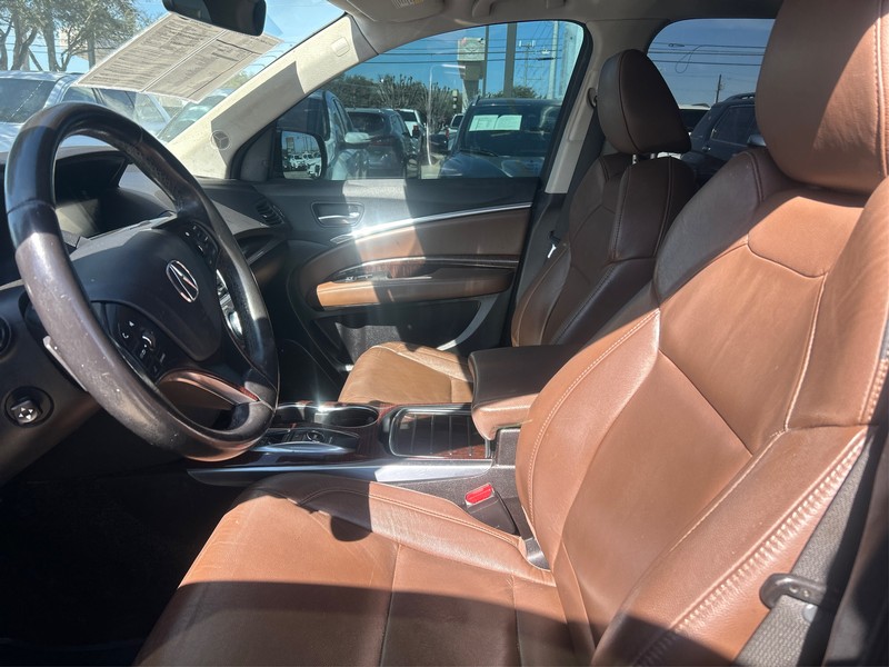 Acura MDX Vehicle Full-screen Gallery Image 08