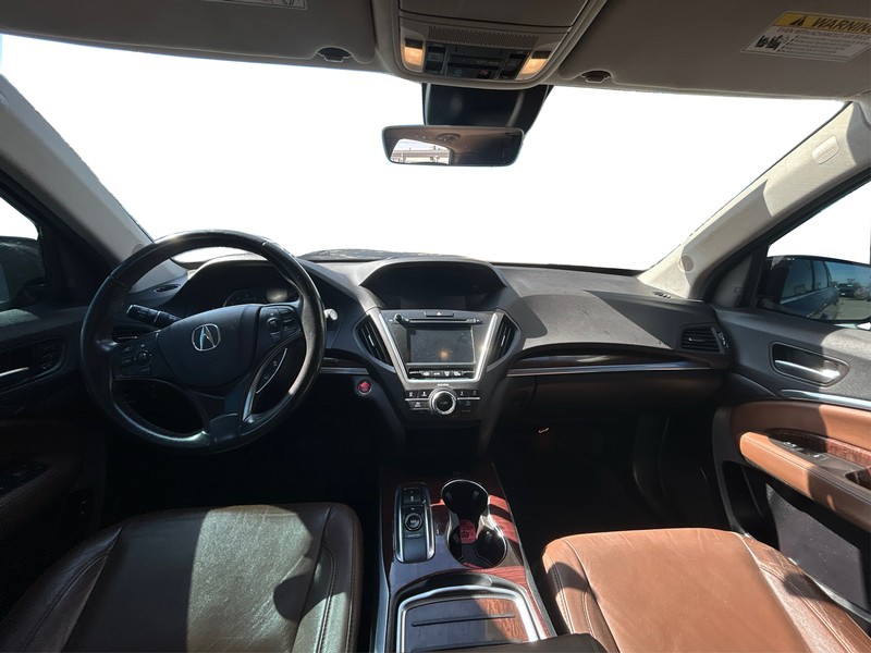 Acura MDX Vehicle Full-screen Gallery Image 15