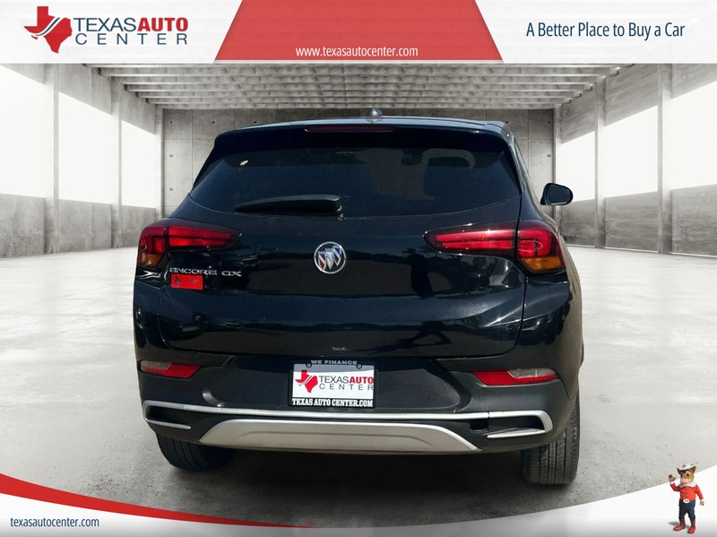 Buick Encore GX Vehicle Full-screen Gallery Image 05