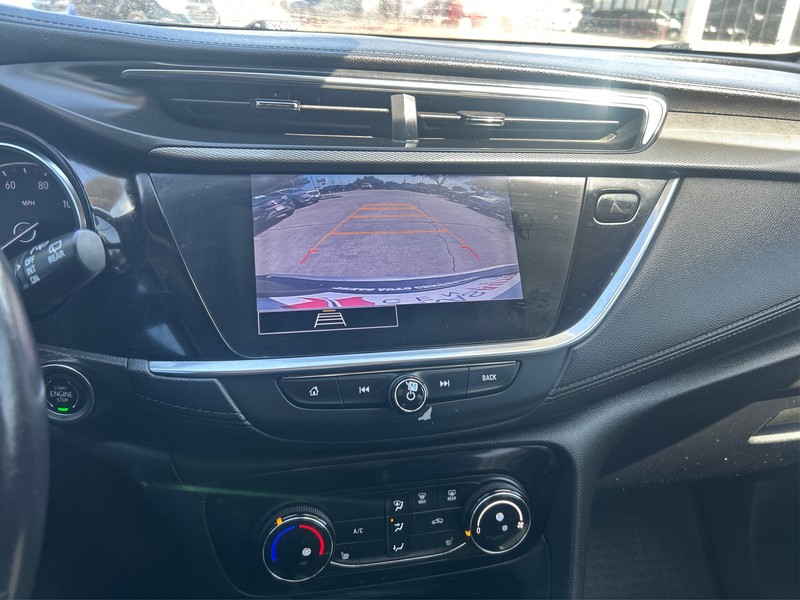 Buick Encore GX Vehicle Full-screen Gallery Image 16