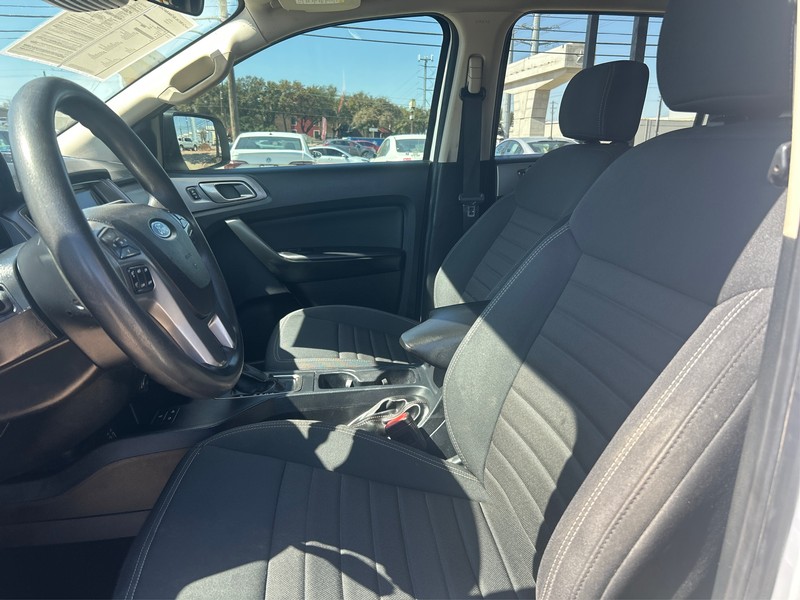 Ford Ranger Vehicle Full-screen Gallery Image 08