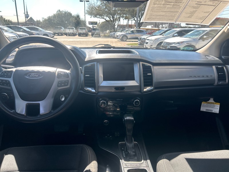 Ford Ranger Vehicle Full-screen Gallery Image 11