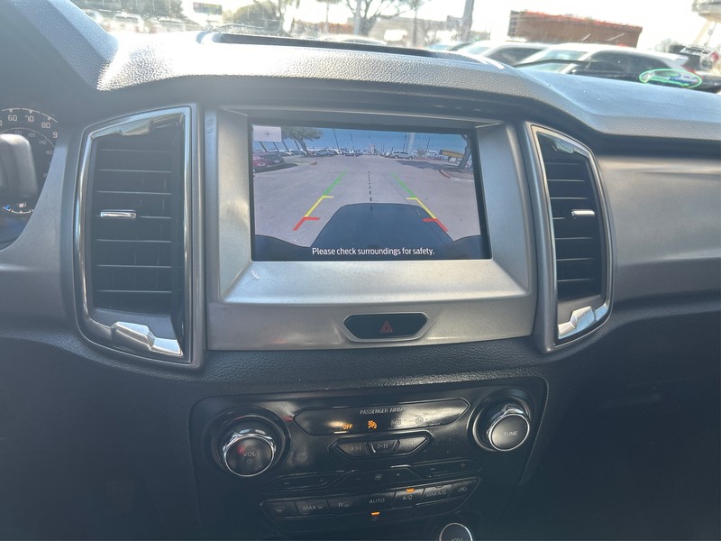 Ford Ranger Vehicle Full-screen Gallery Image 16