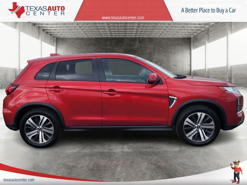 Mitsubishi Outlander Sport Vehicle Full-screen Gallery Image 4