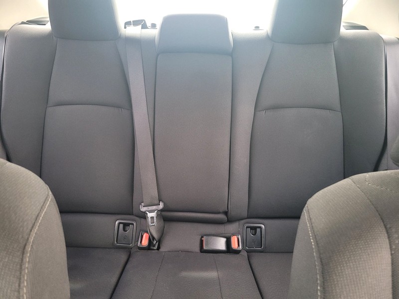 Toyota Corolla Vehicle Full-screen Gallery Image 12