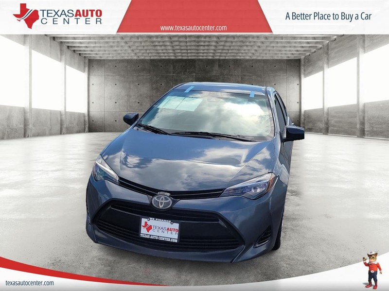 Toyota Corolla Vehicle Full-screen Gallery Image 02