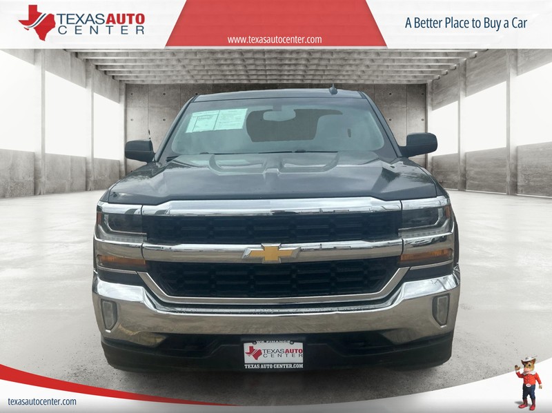 Chevrolet Silverado 1500 Vehicle Full-screen Gallery Image 3