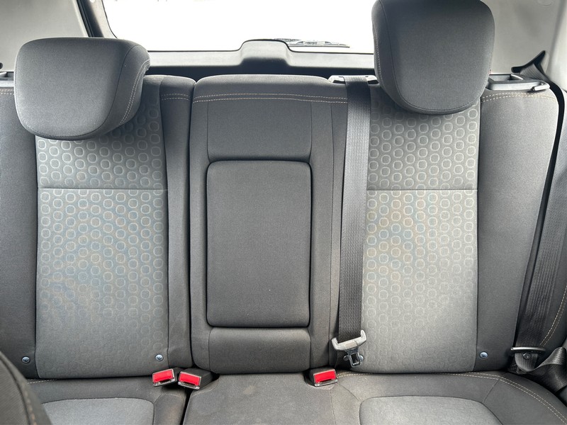 Chevrolet Trax Vehicle Full-screen Gallery Image 13