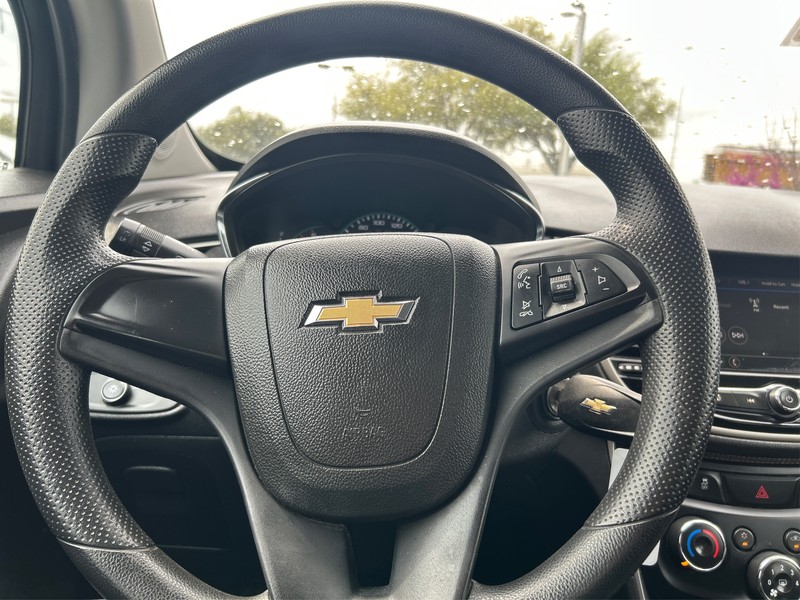 Chevrolet Trax Vehicle Full-screen Gallery Image 14
