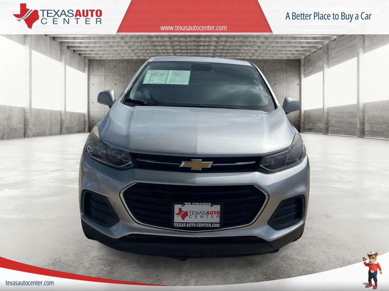 Chevrolet Trax Vehicle Full-screen Gallery Image 3