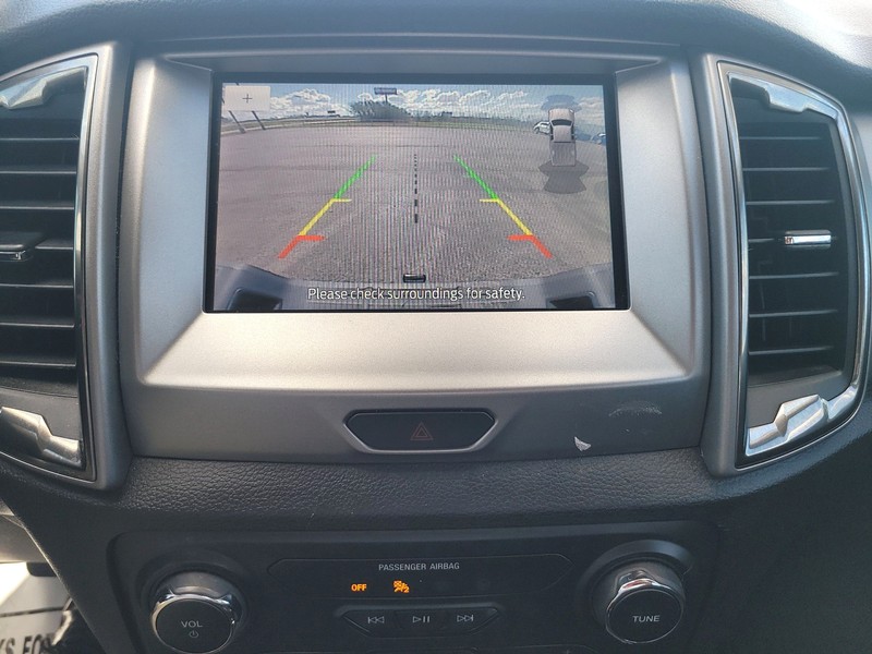 Ford Ranger Vehicle Full-screen Gallery Image 17