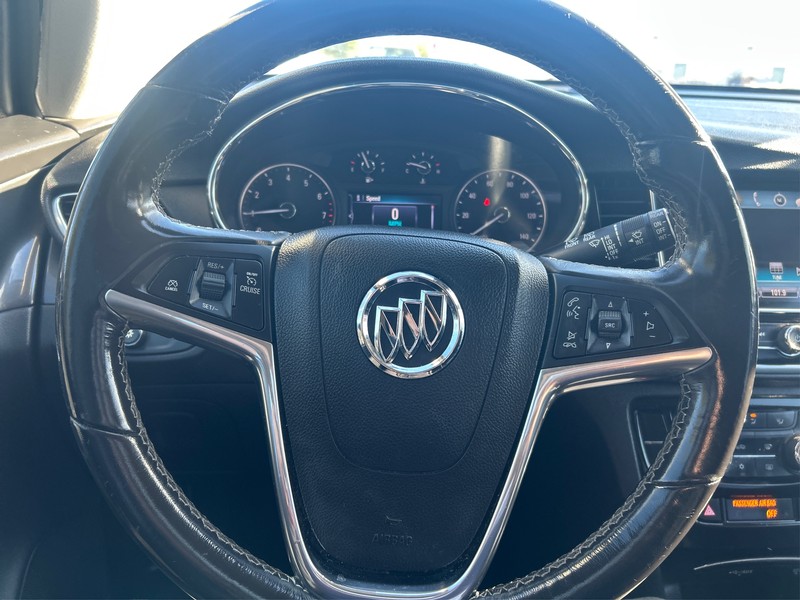 Buick Encore Vehicle Full-screen Gallery Image 14